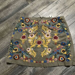 Umgee Womens embroidered linen khaki green skirt with lining SZ M